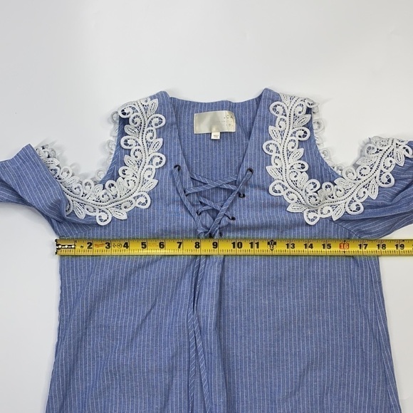 J.O.A Blue & White Striped Lace Trimmed Dress - Picture 4 of 8